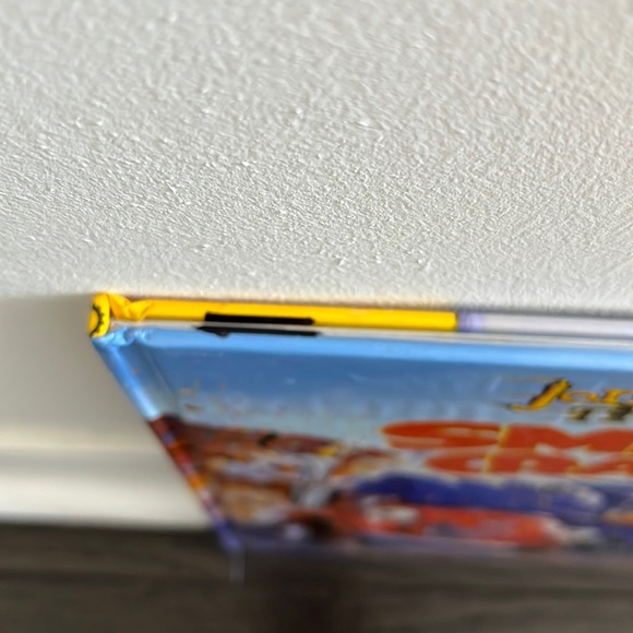 Jon Scieszka’s Smash! Crash! - Picture 4 of 6